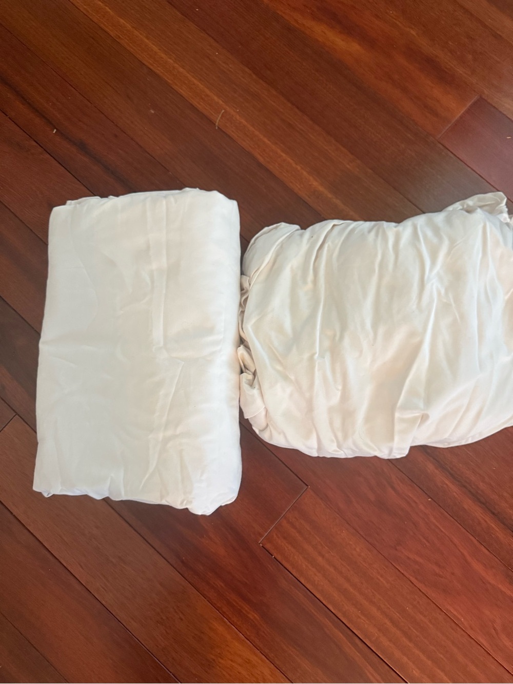 Ralph Lauren Warm White- Very Light Pink Tone Queen Flat And Fitted Sheet